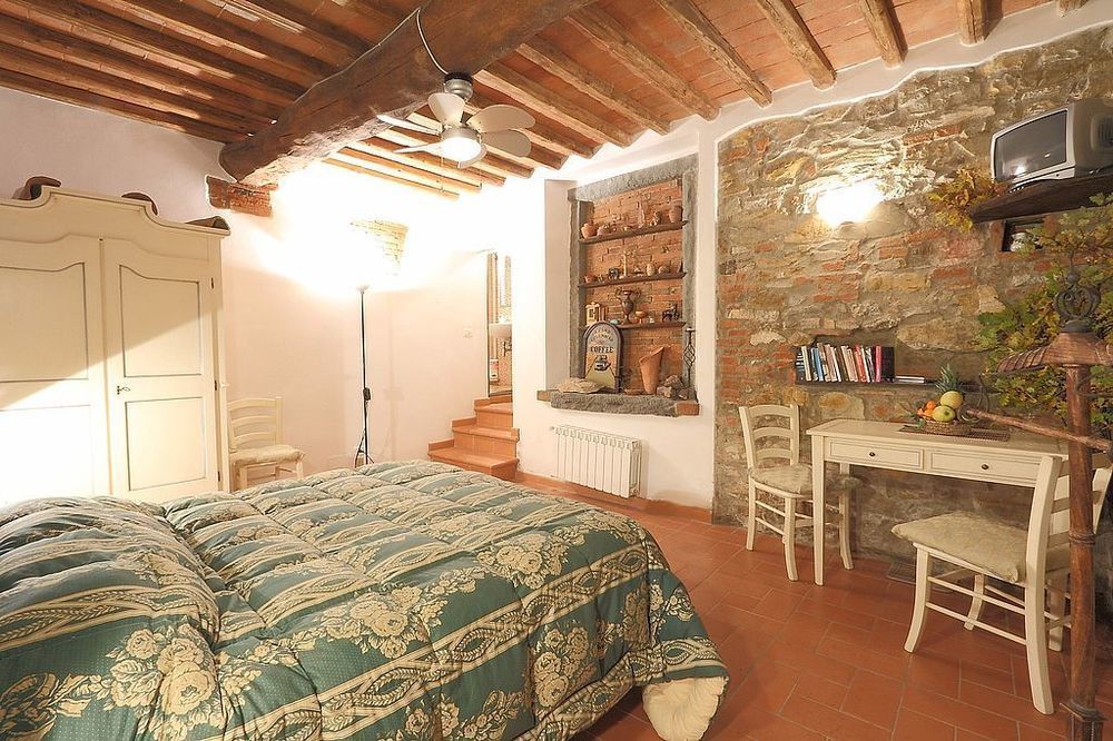 L'UgolinoArmonie Del Chianti住宿加早餐旅馆 外观 照片