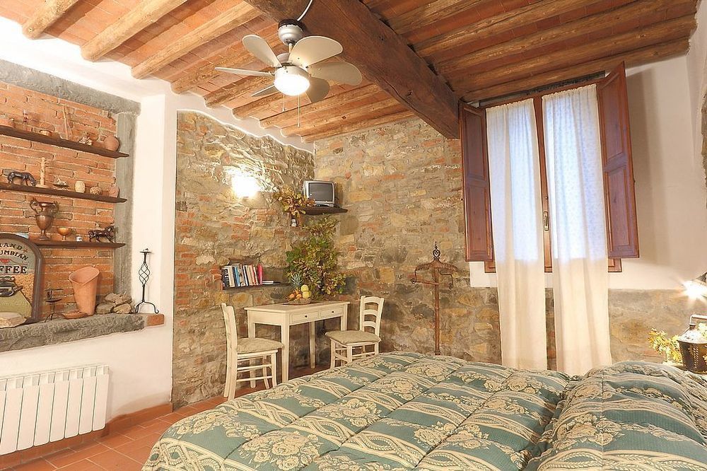 L'UgolinoArmonie Del Chianti住宿加早餐旅馆 外观 照片