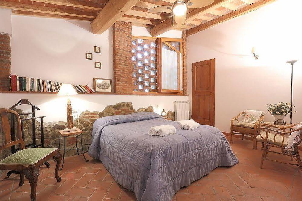 L'UgolinoArmonie Del Chianti住宿加早餐旅馆 外观 照片